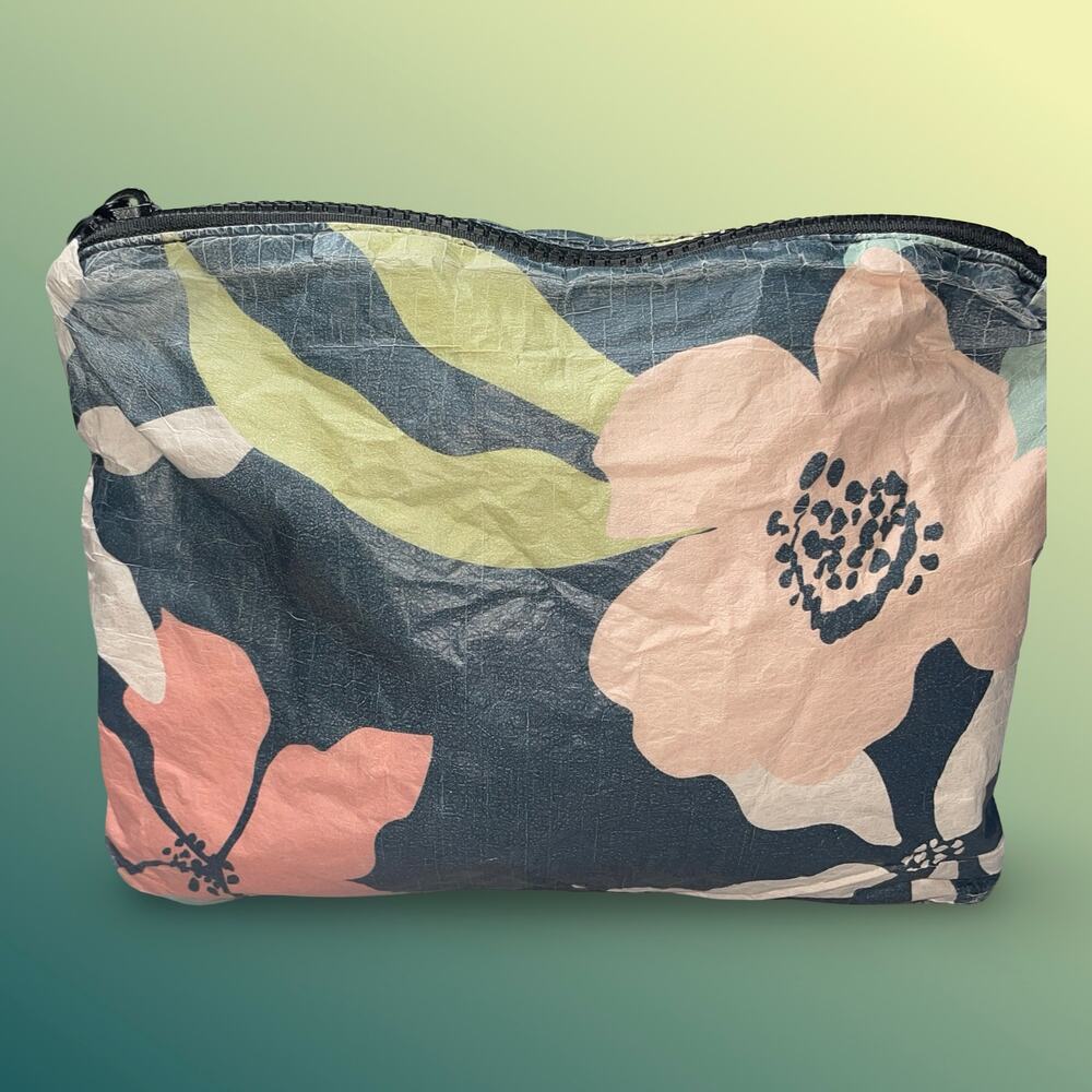ALOHA Collection Flora Small Pouch Eve Charcoal Pink Floral Splash Proof Bag